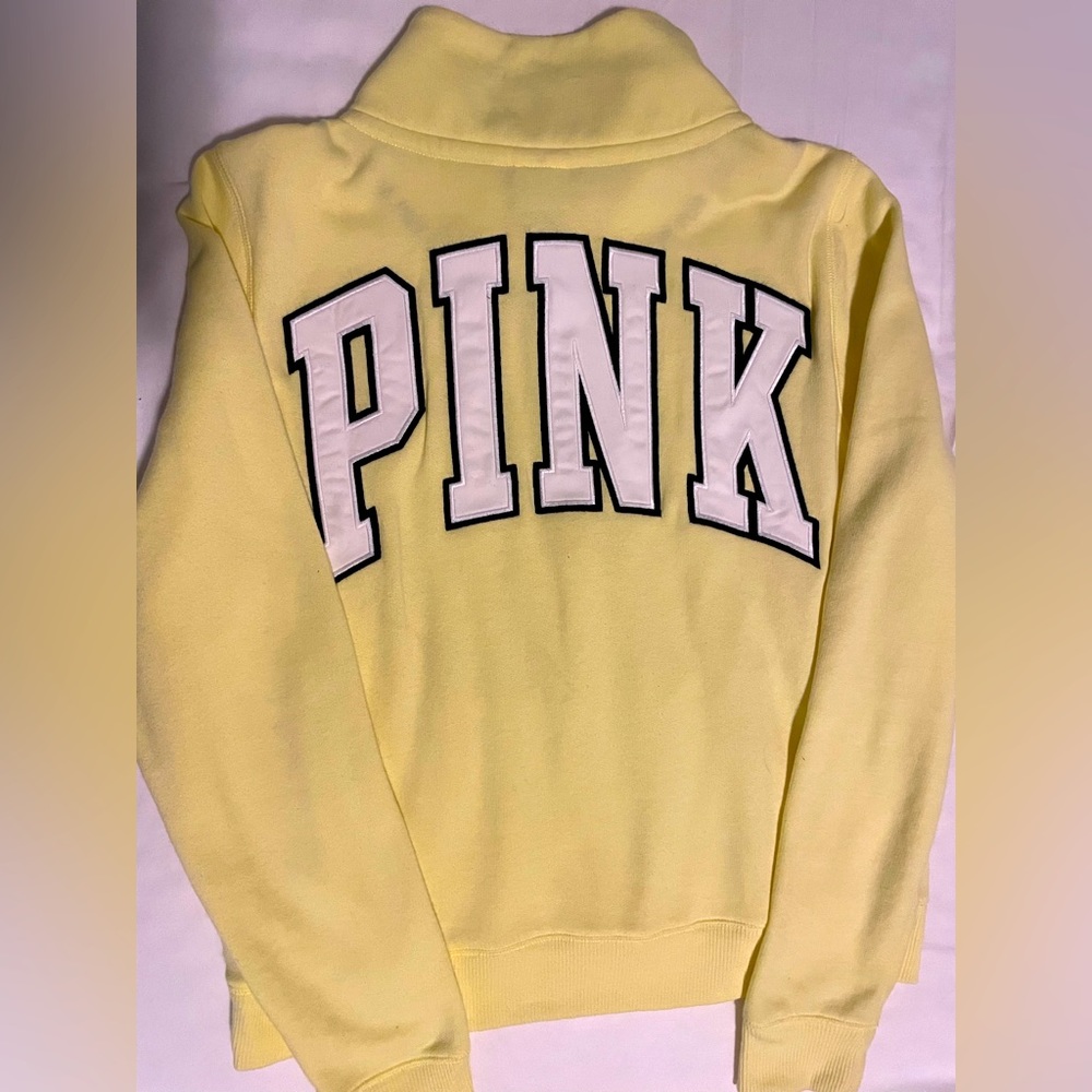 PINK pullover sweater🏝️🏝️🏝️
